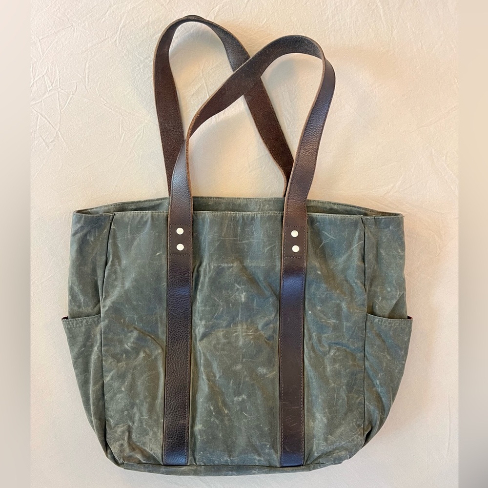 Ernest Alexander Men’s Olive Waxed Canvas Tote